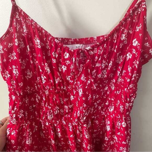 Bluenotes Red floral romper size S - sundress built in shorts + pockets summer - Picture 8 of 8